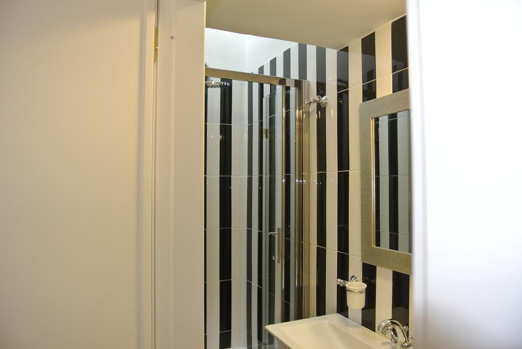 Pantheon Domus Valentino Apartment Roma Ngoại thất bức ảnh